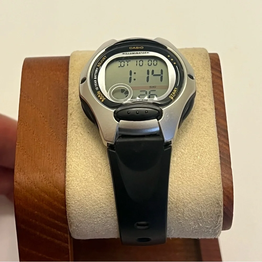 CASIO Unisex Wrist Watch‎ LW-200-1AVDF